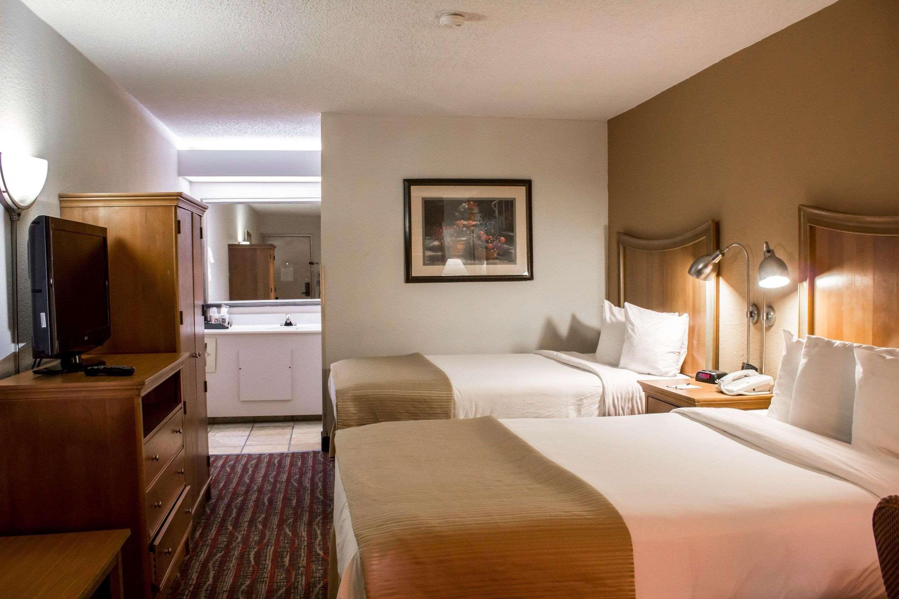 Hampton Inn Chapel Hill Kültér fotó