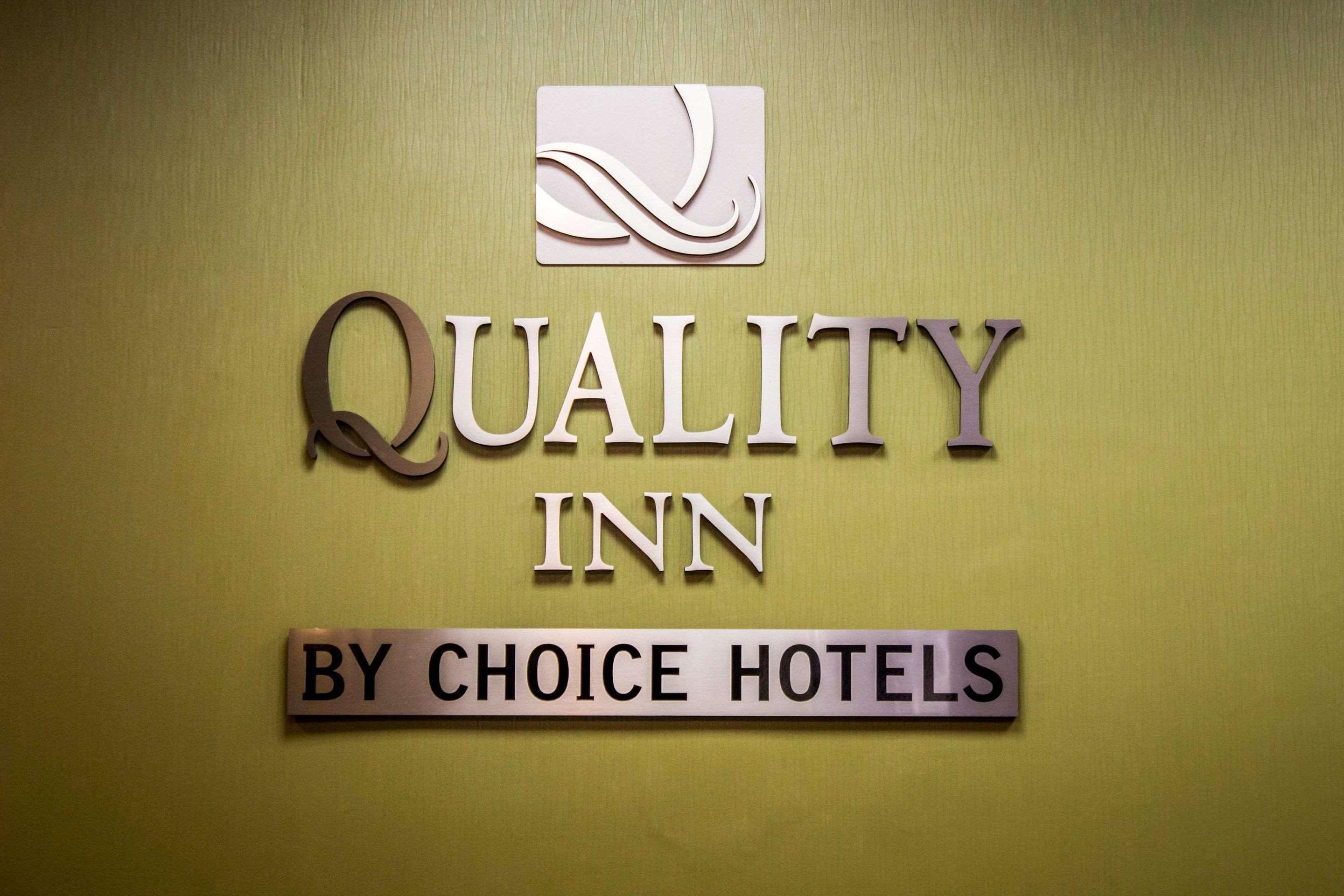 Hampton Inn Chapel Hill Kültér fotó